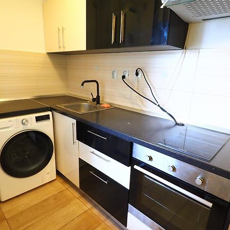 Iassium Airport Apartments 雅西 外观 照片